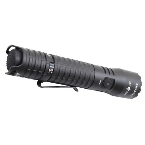 SMARTAX taktische Taschenlampe Seitenansicht mit Clip