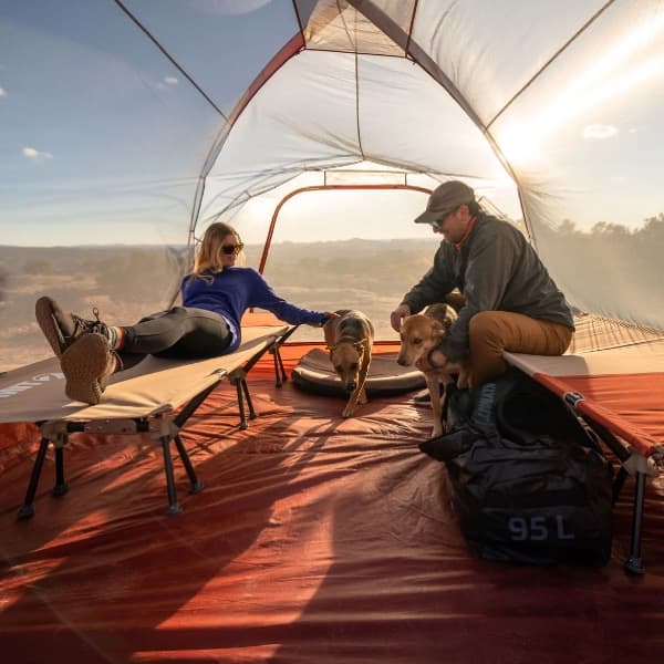 Klymit Cedar MesaCot Feldbett Large – Bild 9